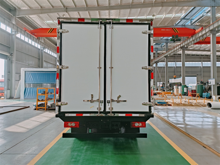 �{(l��n)�Ƹ����I(l��ng)�����܇-�����I(l��ng)���{(l��n)�����܇